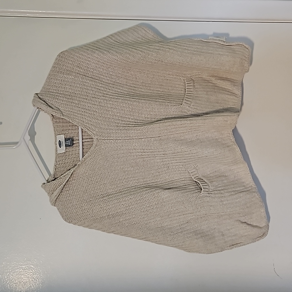 Old Navy no sleeve, open sides sweater